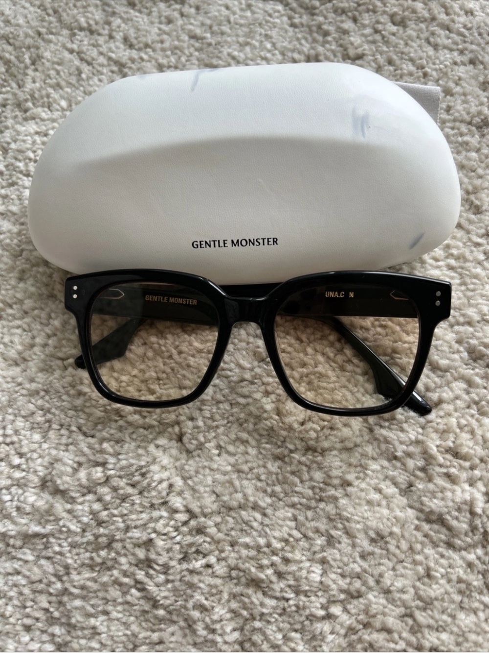 Gentle Monster Una.C N 01 Black Square Glasses Tinted Lenses w Case Authentic